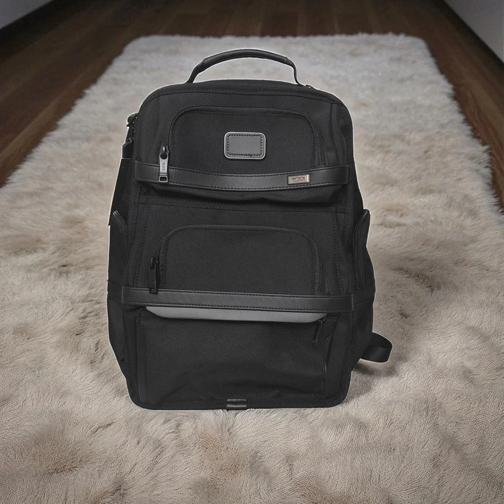 Tumi Men's Backpack in Sleek Black